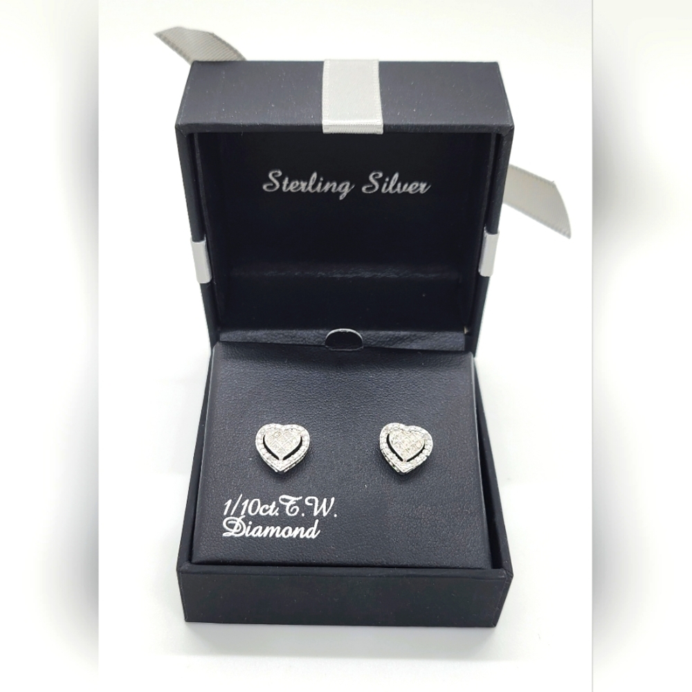 Sterling Silver Pavé Heart Diamond Earrings NWT